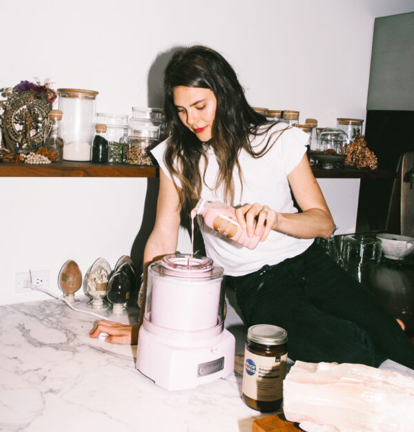 Amanda Chantal Bacon